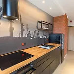 Rent40 Aura 2 Old Town *