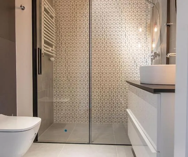 Rent40 Aura 2 Old Town Daire *